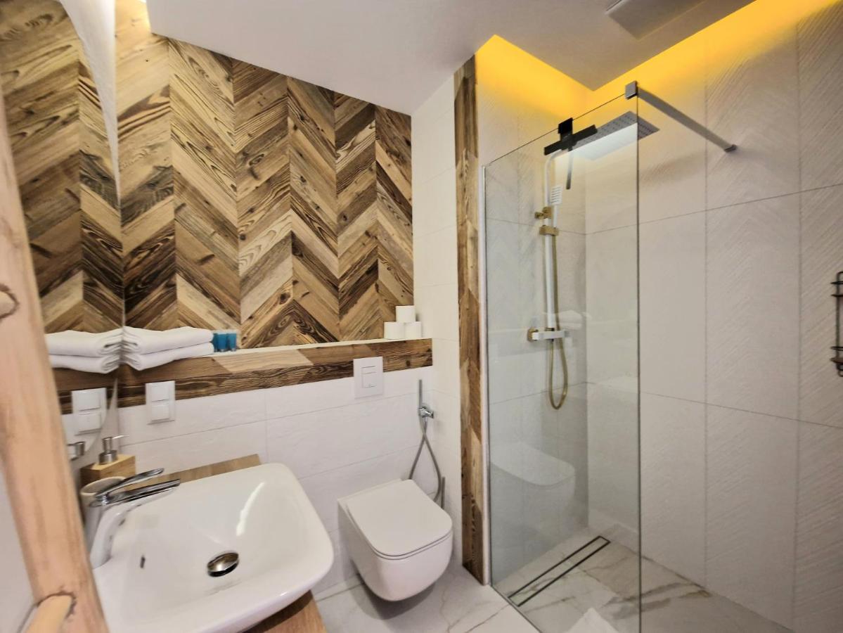 Live & Travel Apartments Waterlane Vintage Gdańsk Kültér fotó